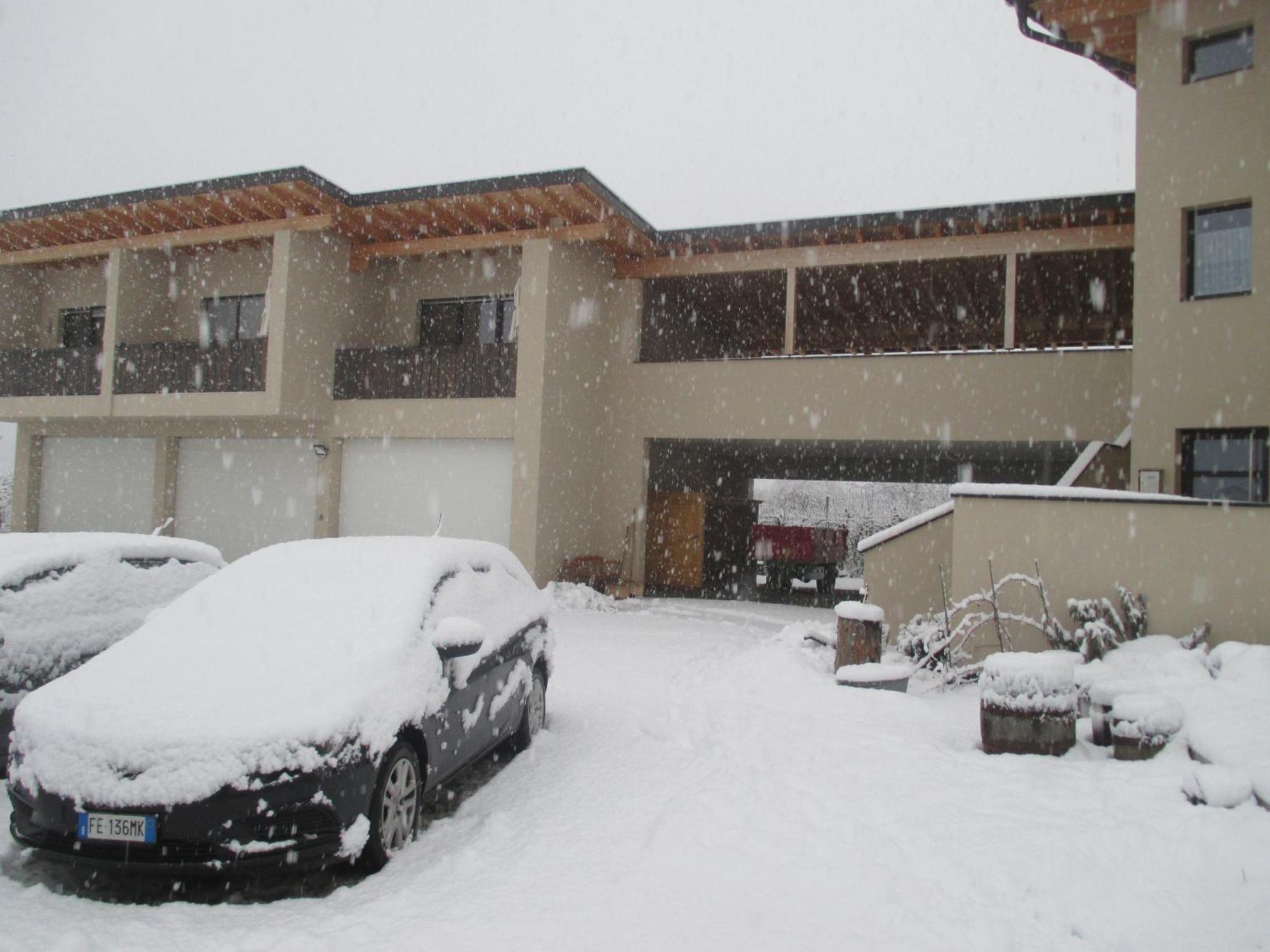 Garnhof Apartment Coldrano Luaran gambar