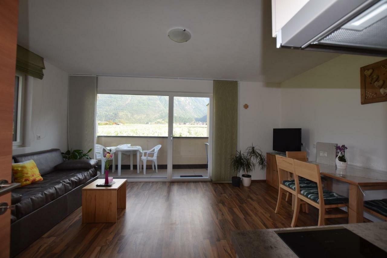 Garnhof Apartment Coldrano Luaran gambar