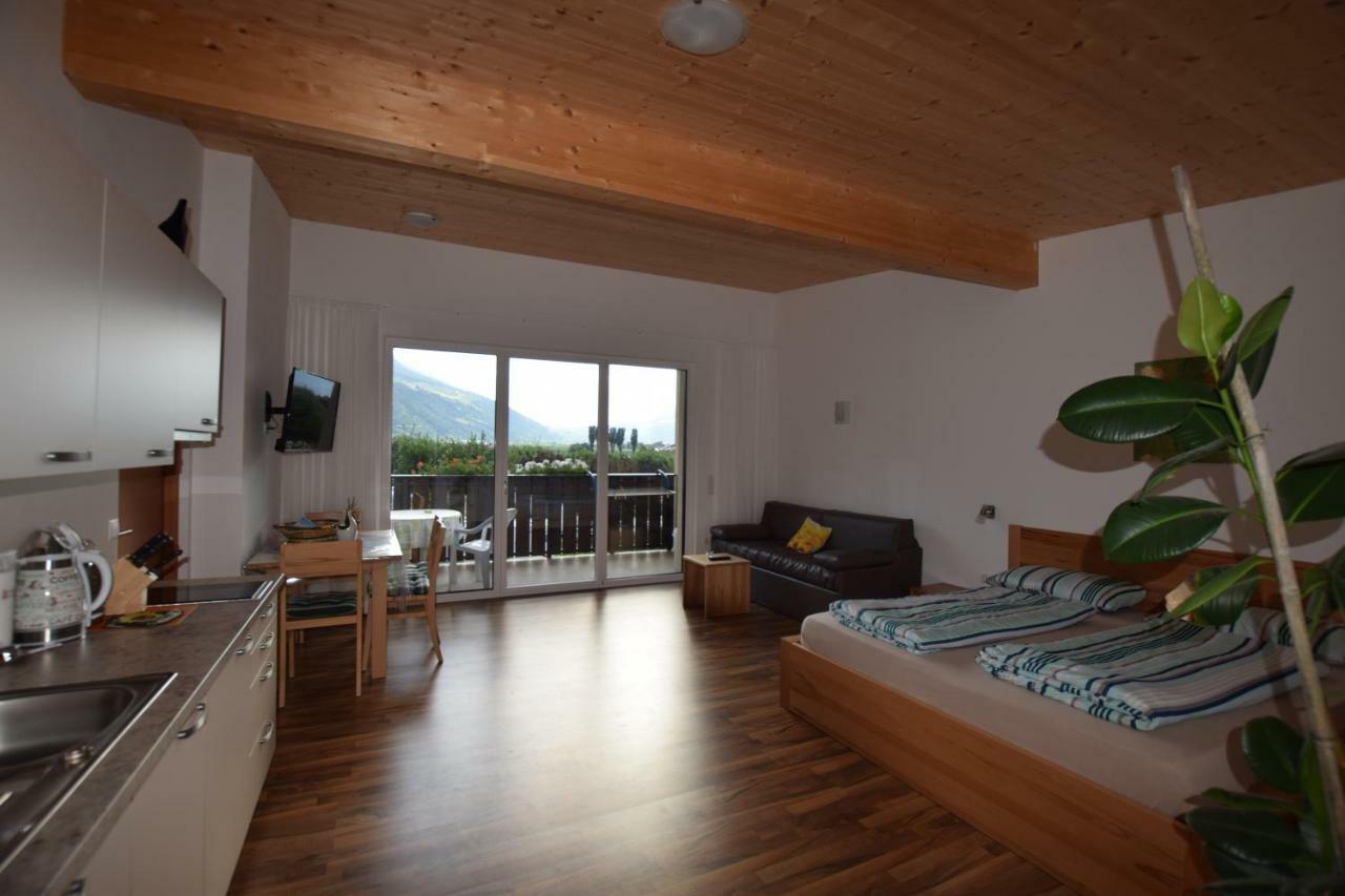 Garnhof Apartment Coldrano Luaran gambar